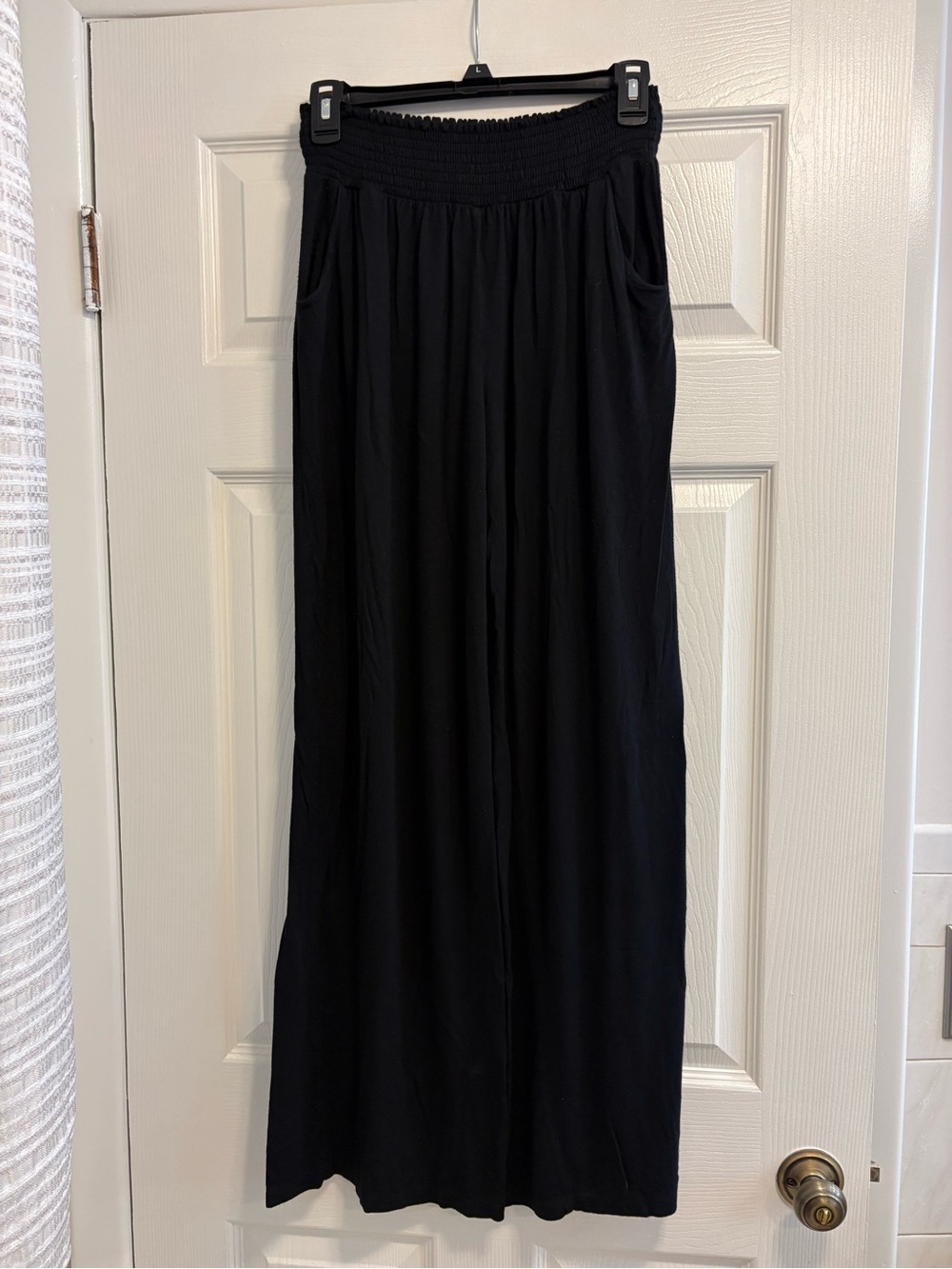 Mossimo Wide-Leg Elastic Waist Black Pants women’s size large